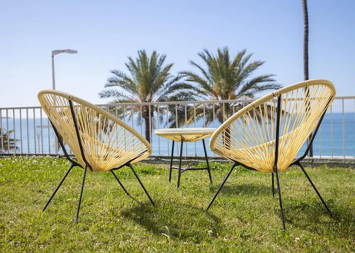 Ref 2004 - - Sea View For Rent كان